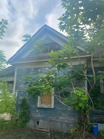 322 Walnut Street Donie TX 75838