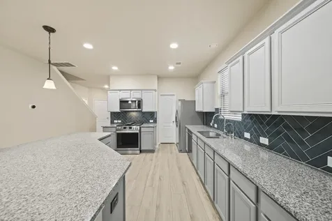 12923 Pecan Shores Drive Houston TX 77044