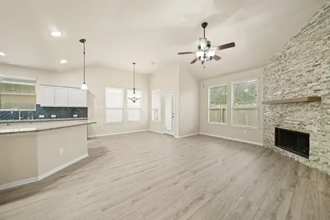 12923 Pecan Shores Drive Houston TX 77044
