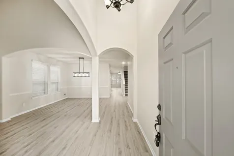 12923 Pecan Shores Drive Houston TX 77044