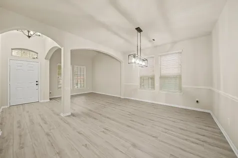 12923 Pecan Shores Drive Houston TX 77044