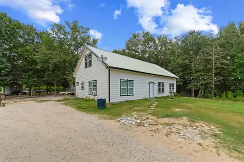 384 County Road 3295 Cleveland TX 77327