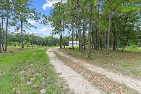 384 County Road 3295 Cleveland TX 77327