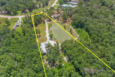 384 County Road 3295 Cleveland TX 77327