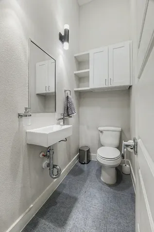 1226 W 26th Street Houston TX 77008