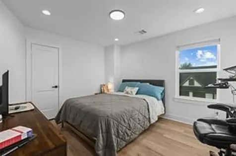 5317 Jefferson Street Houston TX 77023