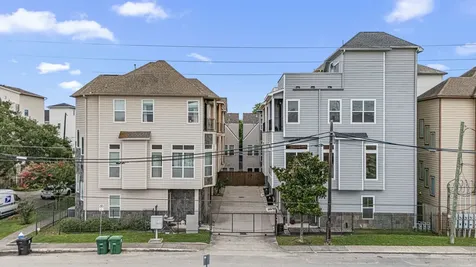 2022 Sabine Street Houston TX 77007