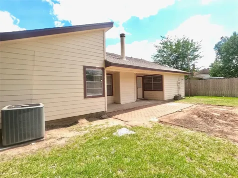 2506 Radcliffe Drive Sugar Land TX 77498