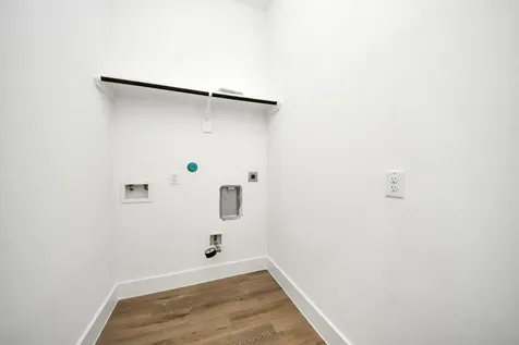 8313 Venus Street Houston TX 77088