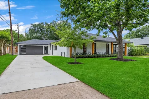 2506 Briarbrook Drive Houston TX 77042