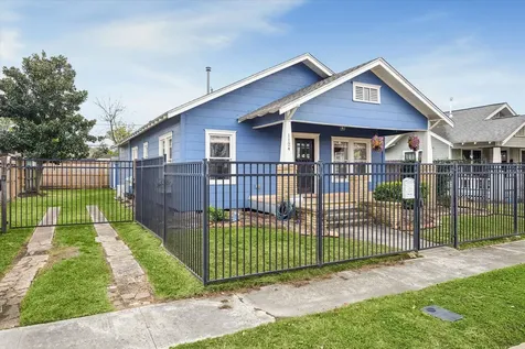 1124 Dunbar Street Houston TX 77009