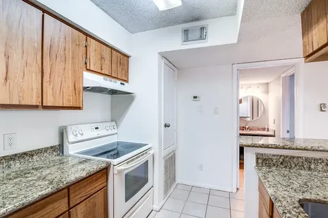 3919 Fairmont Parkway 177 Pasadena TX 77504