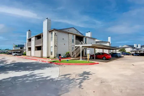 3919 Fairmont Parkway 177 Pasadena TX 77504