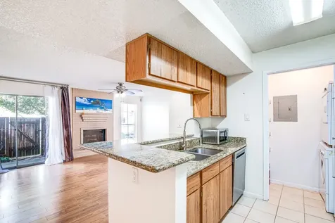 3919 Fairmont Parkway 177 Pasadena TX 77504