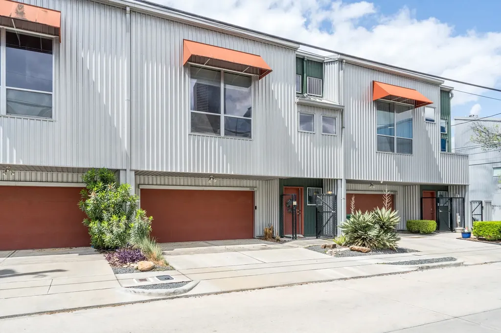 1304 Arthur Street Houston TX 77019