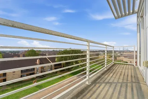 6955 Turtlewood Drive 502 Houston TX 77072
