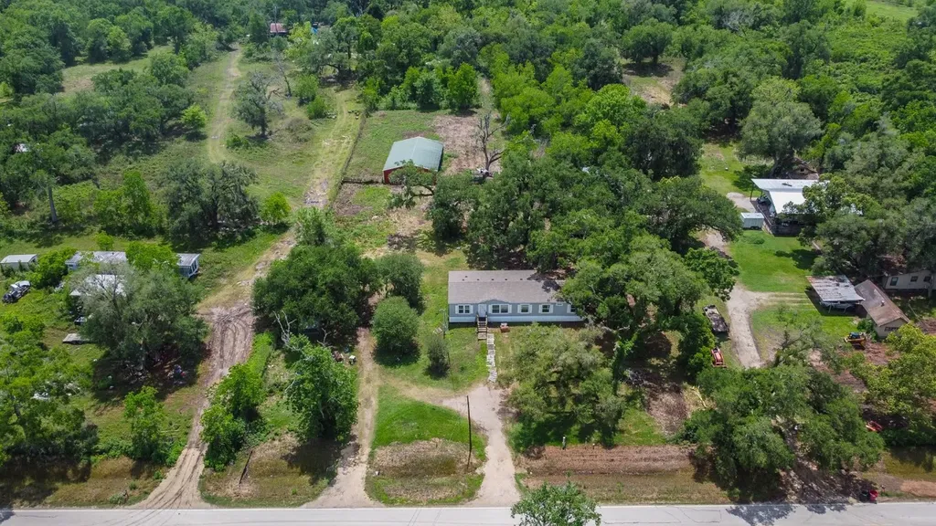 5011 County Road 244 Brazoria TX 77422