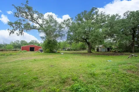 5011 County Road 244 Brazoria TX 77422