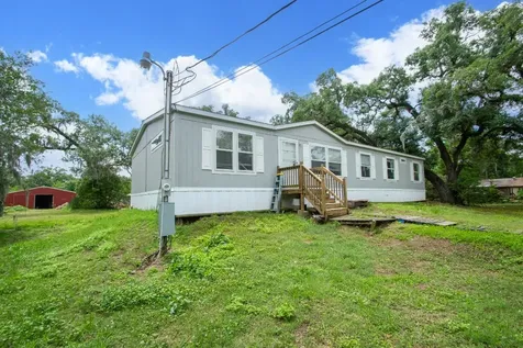 5011 County Road 244 Brazoria TX 77422