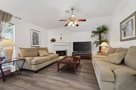 8207 Broken Timber Way Houston TX 77095