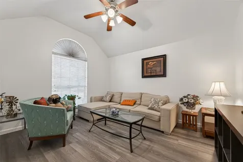 8207 Broken Timber Way Houston TX 77095