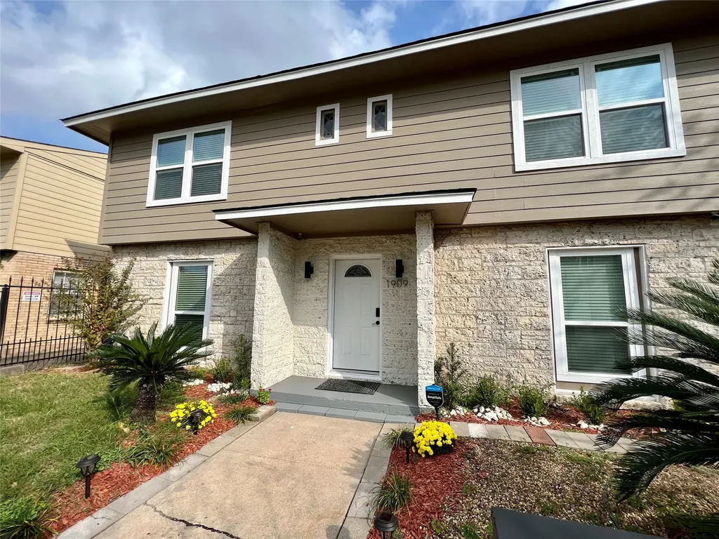 1909 Ruth Street Houston TX 77004