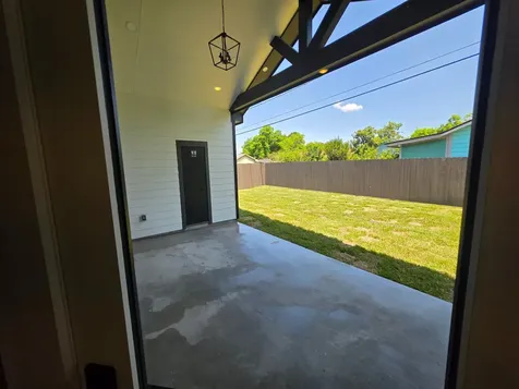 2503 North Avenue Pasadena TX 77506