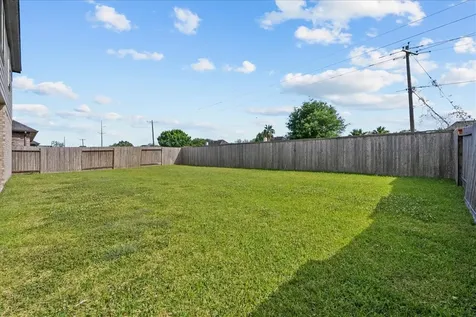1512 Harvest Vine Court Friendswood TX 77546
