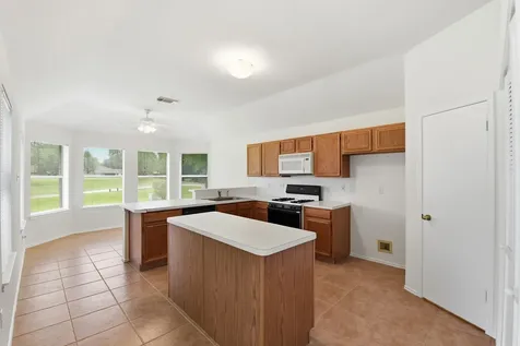 2739 S Peach Hollow Circle Pearland TX 77584