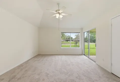 2739 S Peach Hollow Circle Pearland TX 77584
