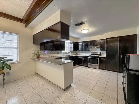 3217 Pine Street Galveston TX 77551