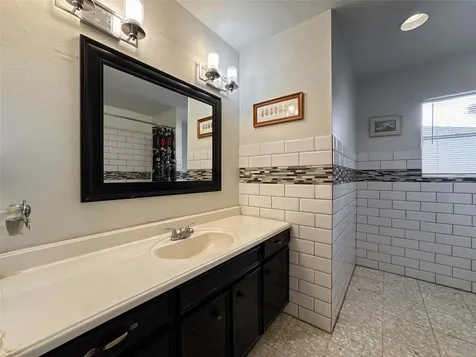 3217 Pine Street Galveston TX 77551