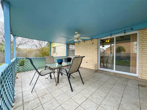 3217 Pine Street Galveston TX 77551