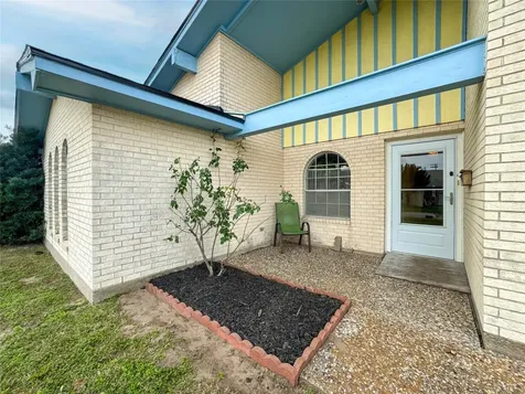 3217 Pine Street Galveston TX 77551