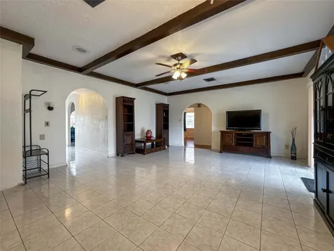 3217 Pine Street Galveston TX 77551