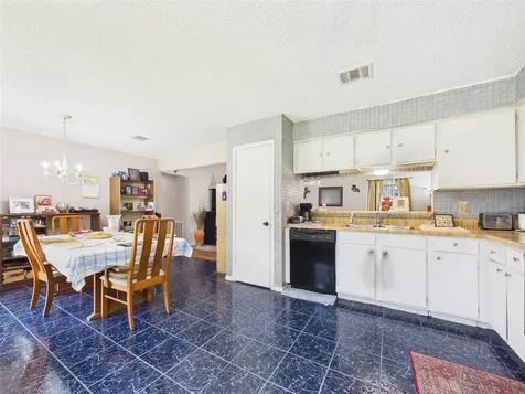11622 Crystalwood Drive Houston TX 77013