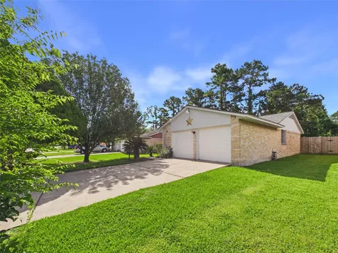 11622 Crystalwood Drive Houston TX 77013