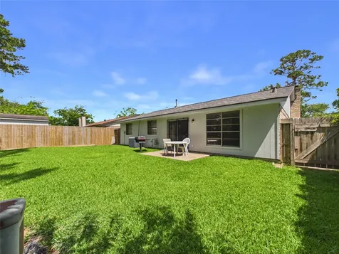 11622 Crystalwood Drive Houston TX 77013