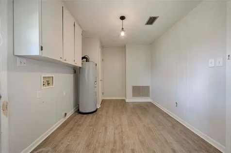 705 S La Grange Street Flatonia TX 78941