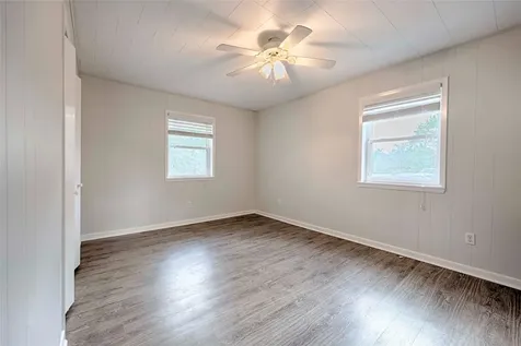 705 S La Grange Street Flatonia TX 78941