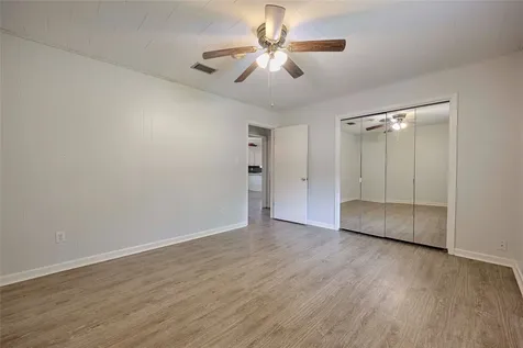 705 S La Grange Street Flatonia TX 78941