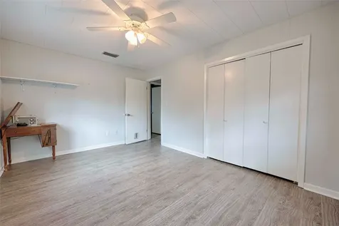 705 S La Grange Street Flatonia TX 78941