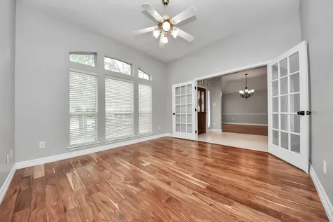 2802 Creek Bend Drive Friendswood TX 77546