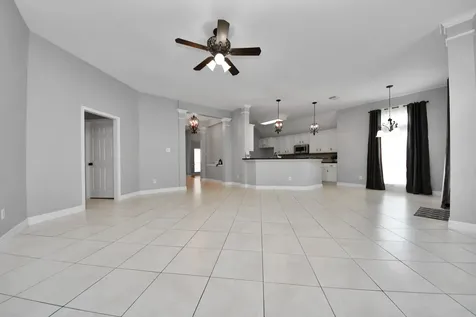 2802 Creek Bend Drive Friendswood TX 77546