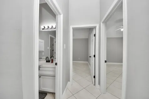 2802 Creek Bend Drive Friendswood TX 77546