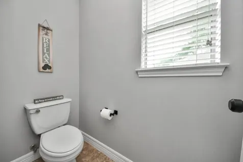2802 Creek Bend Drive Friendswood TX 77546