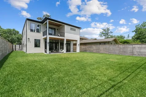 963 W 41st Street Houston TX 77018