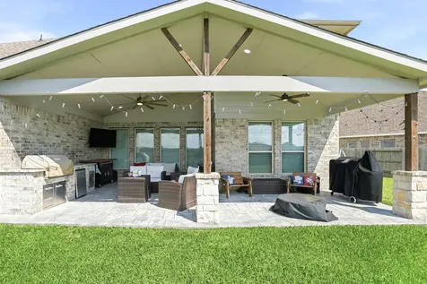 9606 Pleasant Way Baytown TX 77523