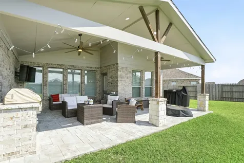 9606 Pleasant Way Baytown TX 77523