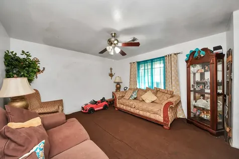 6226 Standing Oaks Street Houston TX 77050